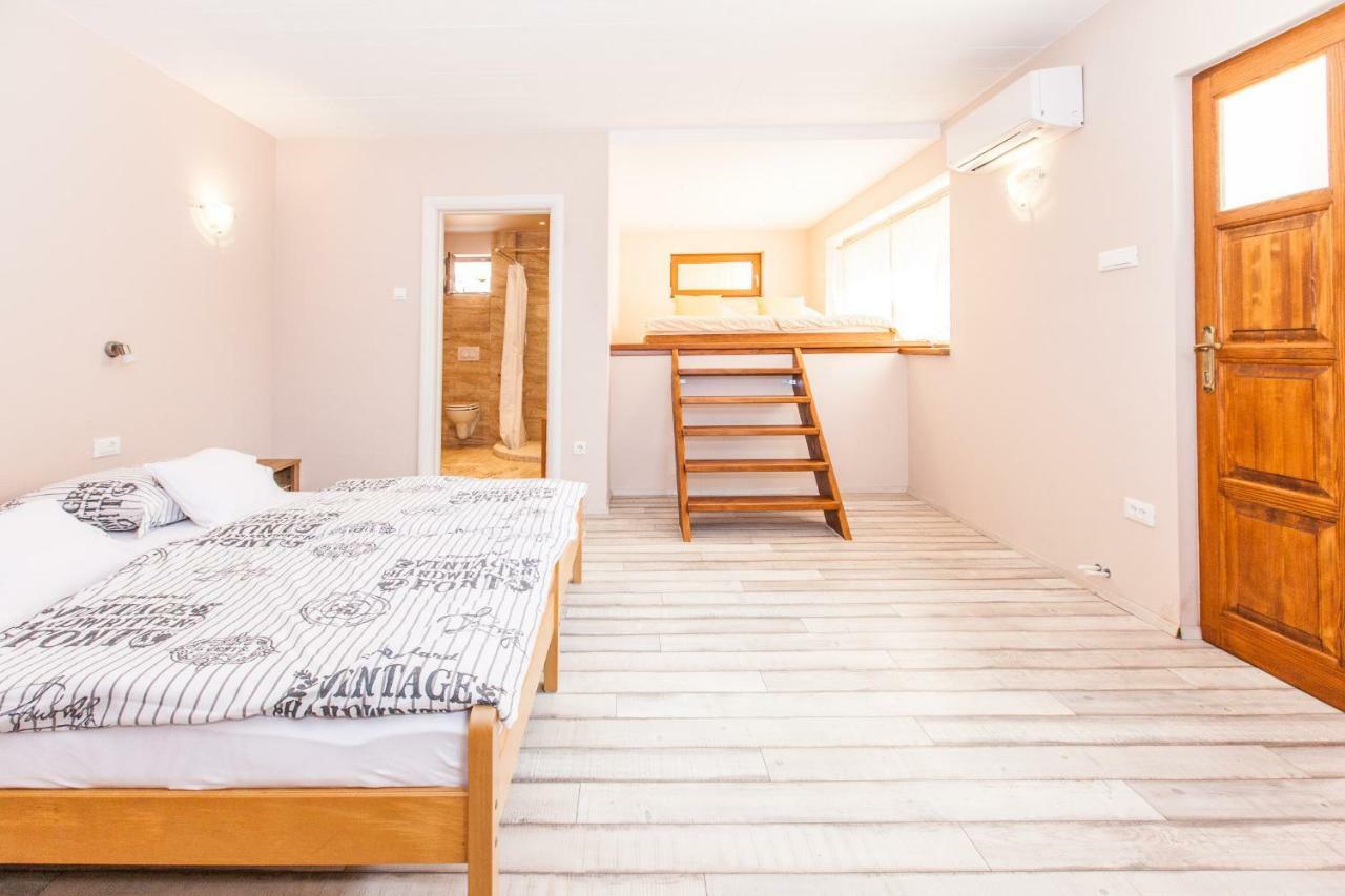 Villa Nabucco Kras Ngoại thất bức ảnh